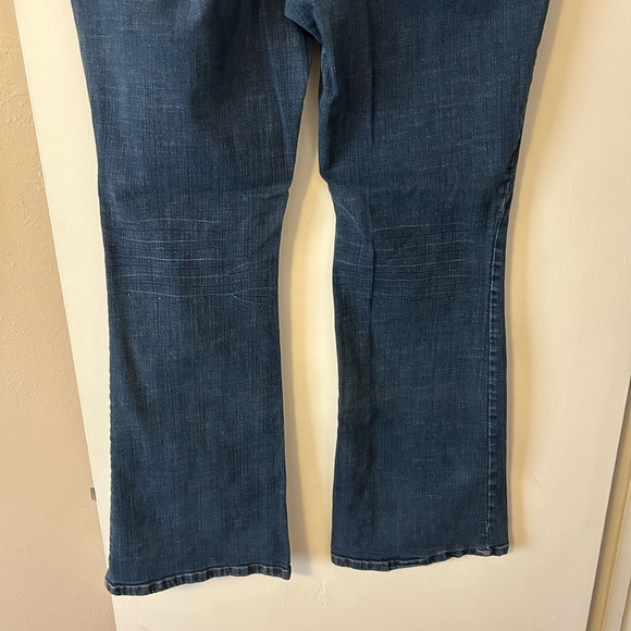 Trendy Dark Blue Flare Jeans - Picture 5 of 8